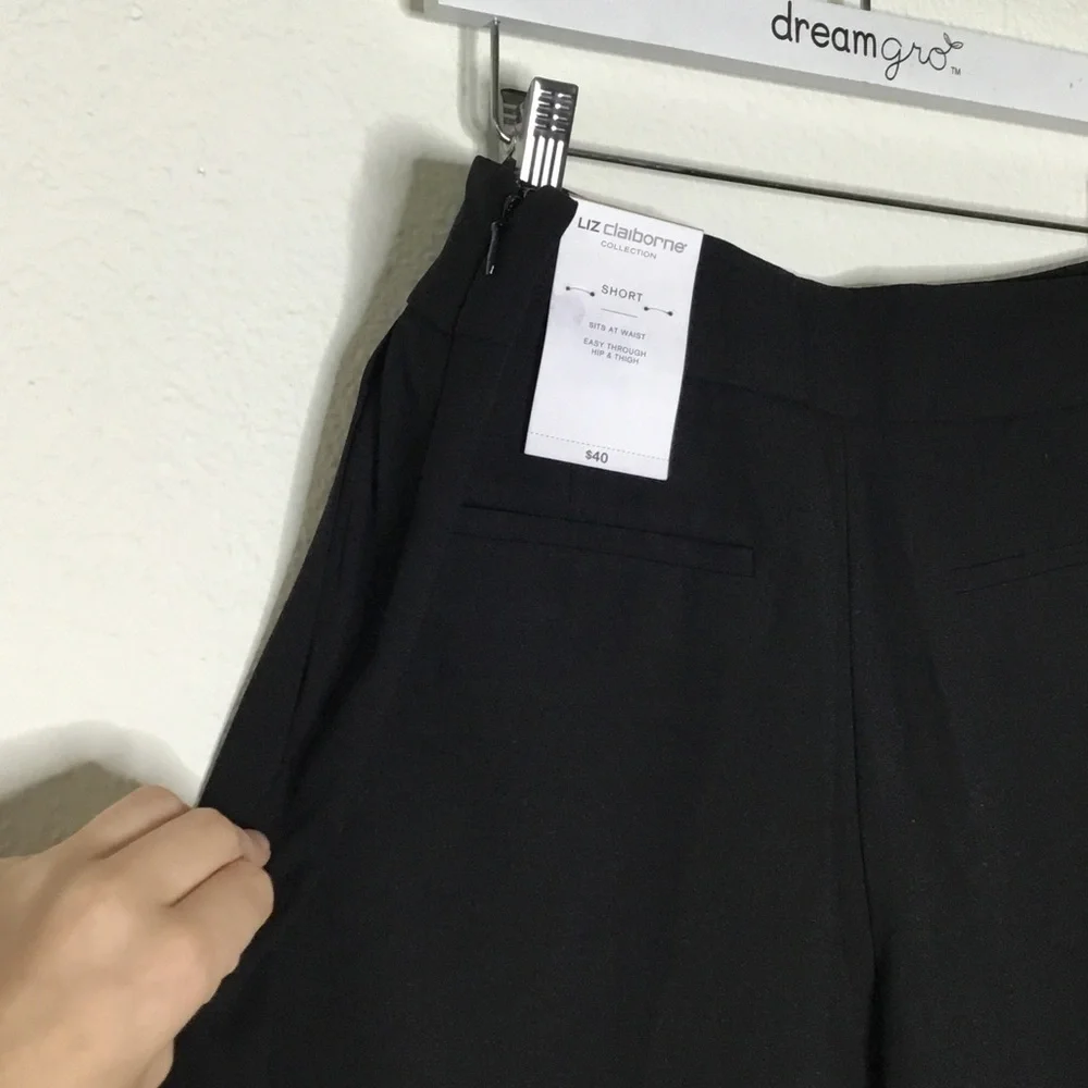 NWT Liz Claiborne Short Skort